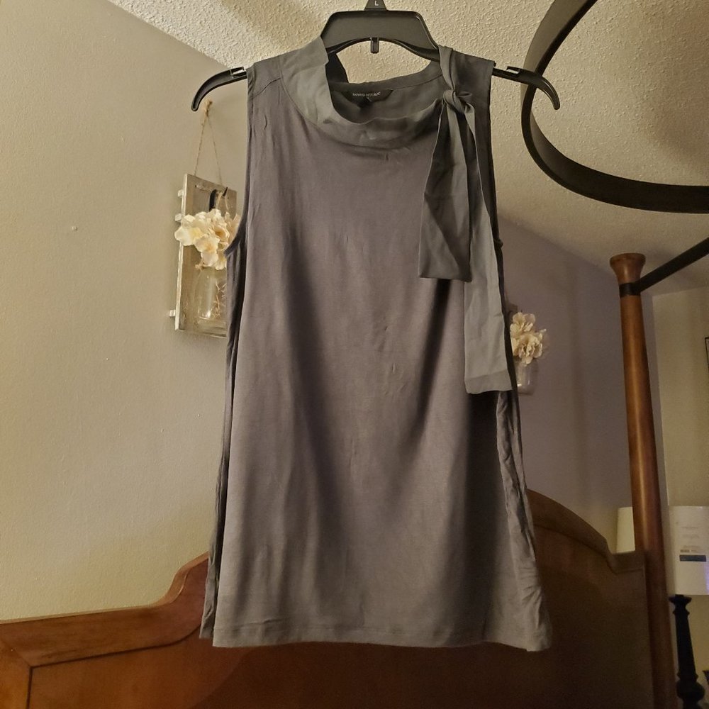 Banana Republic top size S